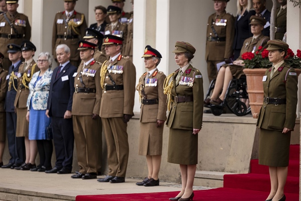 FIRST AID NURSING YEOMANY (PRINCESS ROYAL’S VOLUNTEER CORPS) CELEBRATE HISTORIC TRANSFER FROM THE ROYAL CORPS OF SIGNALS TO LONDON DISTRICT